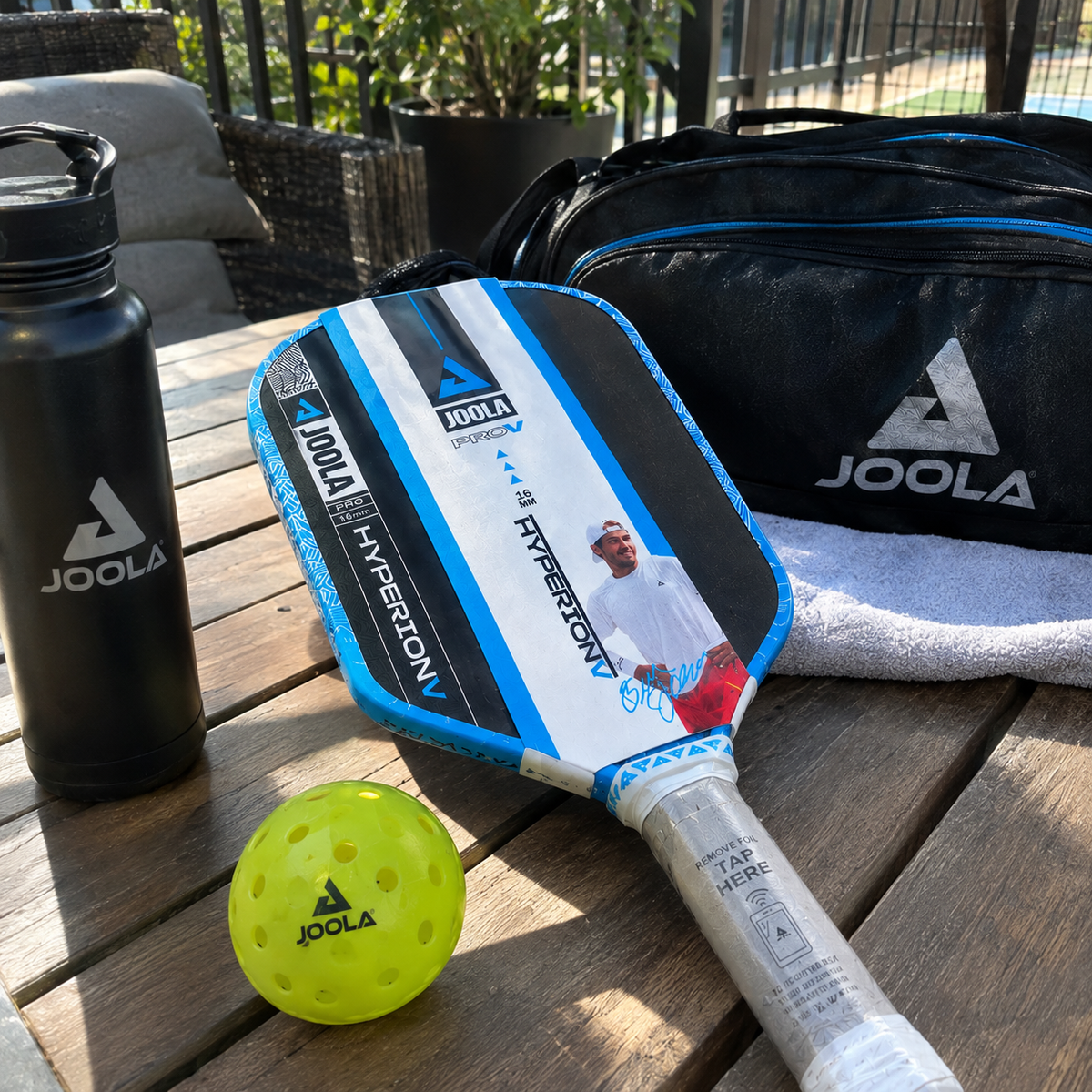 JOOLA Hyperion Pro V 16mm Pickleball Paddle – Ben Johns Signature | Bolt Blue